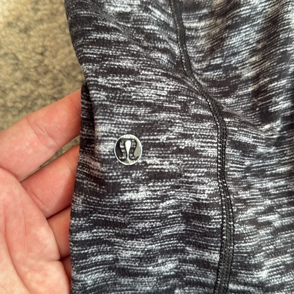 Lululemon Exquisite Crop Leggings